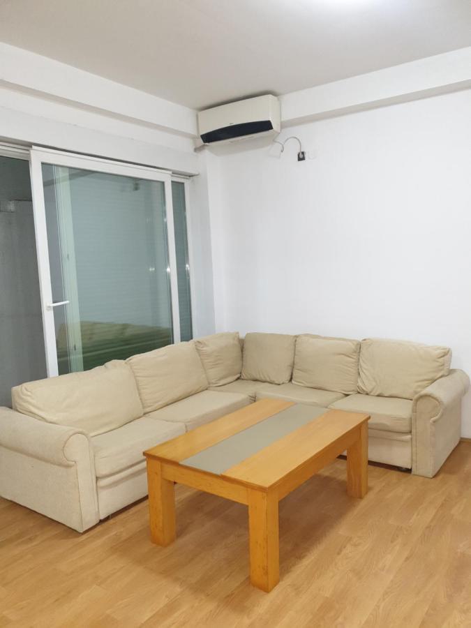 Sweet Basement Suteren Apartments Parking 5 Euro Skopje Esterno foto