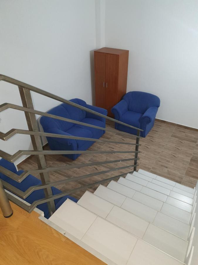 Sweet Basement Suteren Apartments Parking 5 Euro Skopje Esterno foto