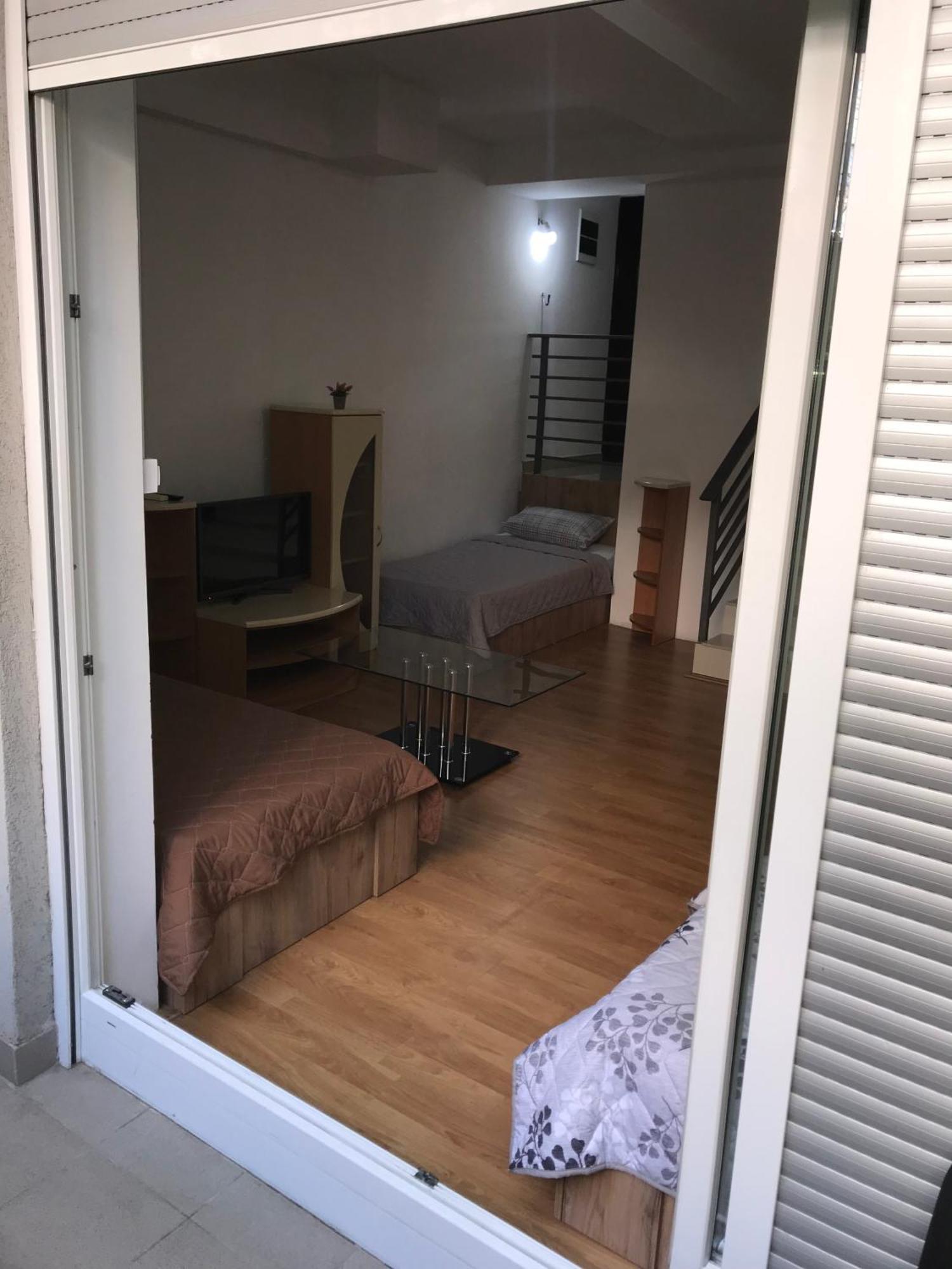 Sweet Basement Suteren Apartments Parking 5 Euro Skopje Esterno foto